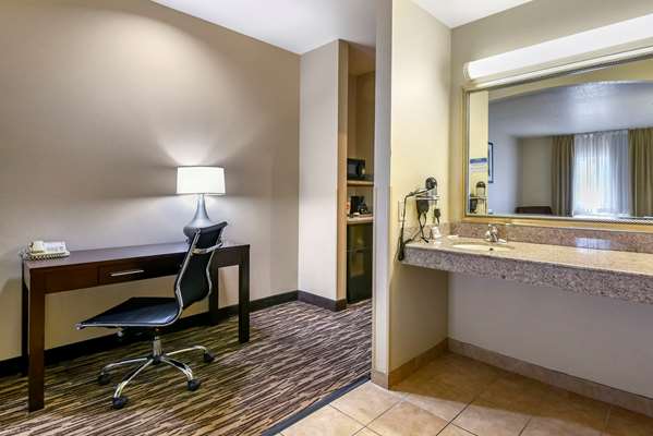 Suite - Comfort Suites Airport Portland - I-205, Exit 24
