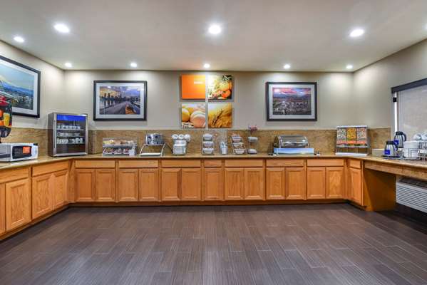 Amenities - Comfort Suites Airport Portland - I-205, Exit 24