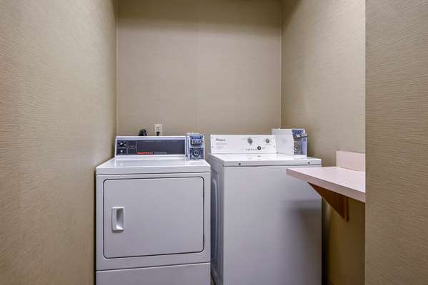 Amenities - Comfort Suites Airport Portland - I-205, Exit 24