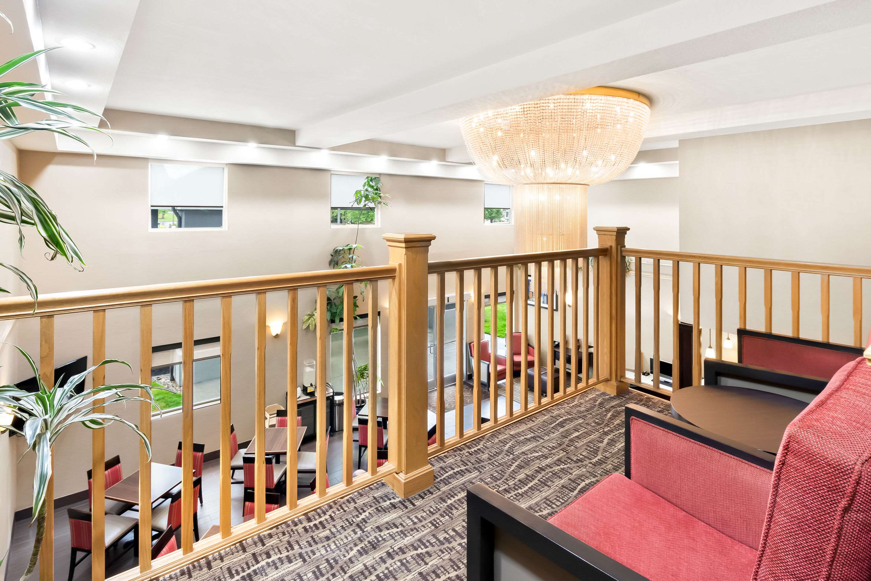 Interior | Comfort Suites Portland Airport