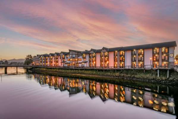 Exterior view - Kathryn Riverfront Inn Seaside
