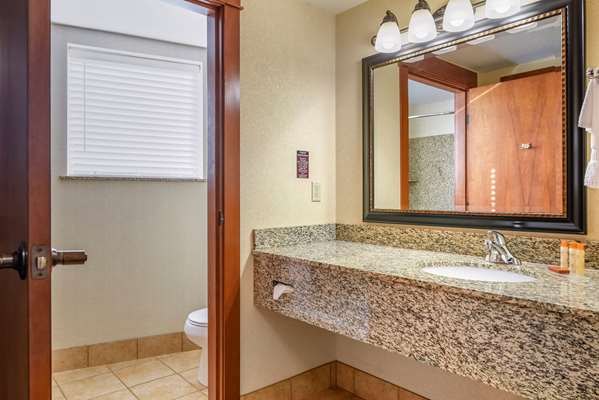  - Kathryn Riverfront Inn Seaside