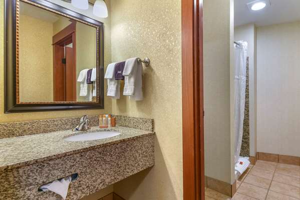 Suite - Kathryn Riverfront Inn Seaside