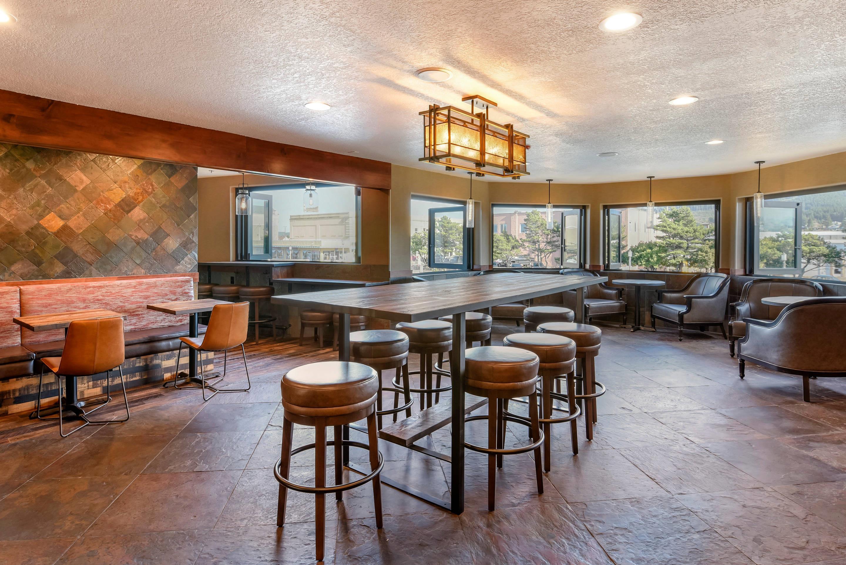 Breakfast bar | Kathryn Riverfront Inn, an Ascend Collection Hotel