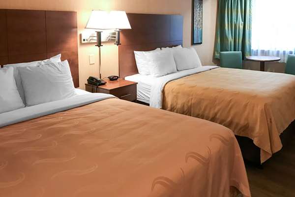  - Quality Inn Bedford - I-70 & I-76, Exit 146