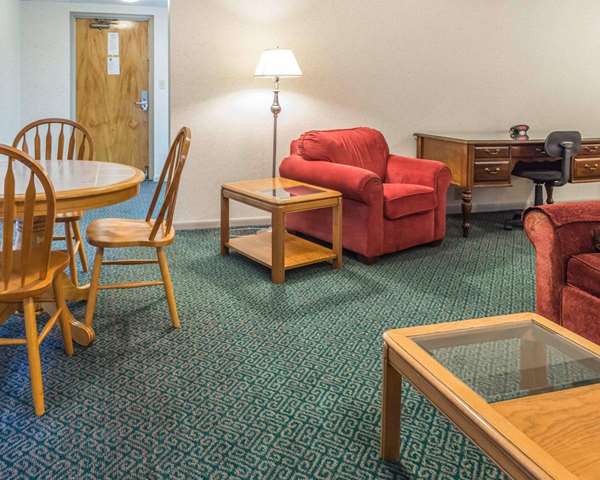 Suite - Quality Inn Royle Kittanning
