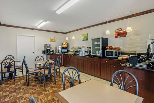 Amenities - Quality Inn Riverview Enola - I-81, Exit 65