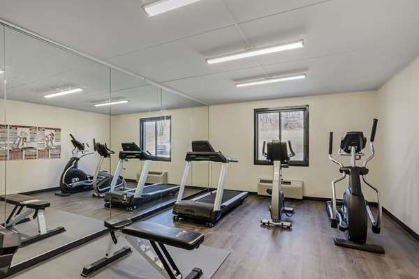 Fitness/ Exercise Room - Quality Inn Riverview Enola - I-81, Exit 65