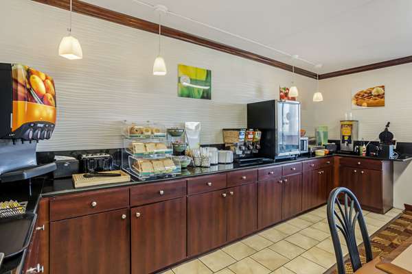 Amenities - Quality Inn Riverview Enola - I-81, Exit 65