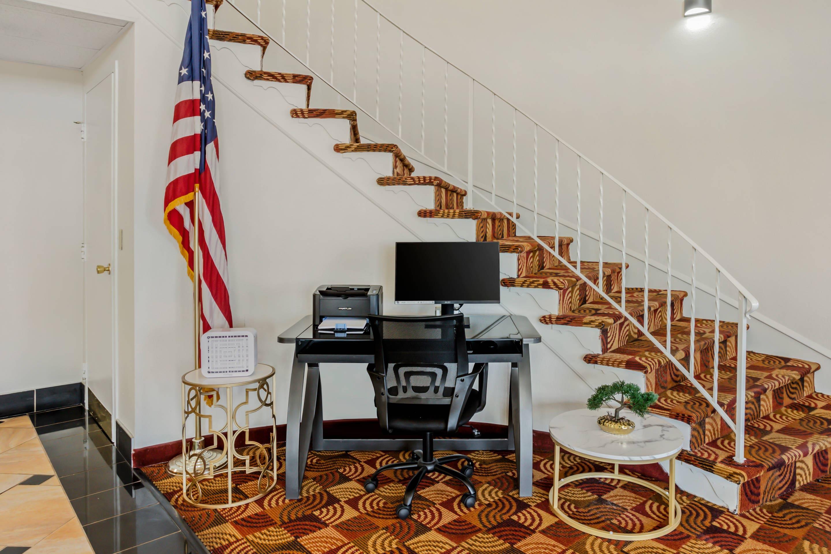 Computer in the lobby | Quality Inn Riverview Enola-Harrisburg