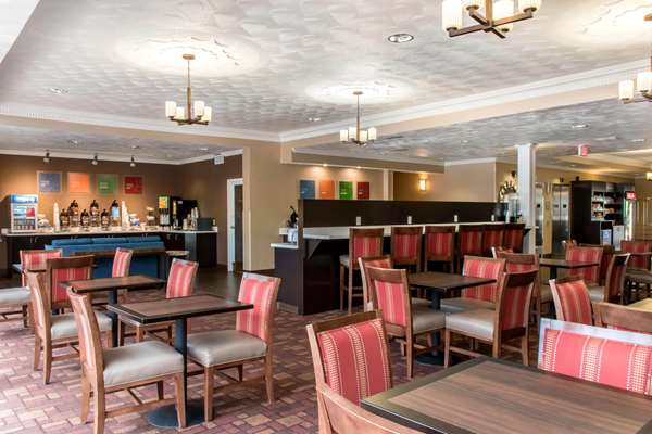 Amenities - Comfort Suites Scranton - I-81, Exit 182