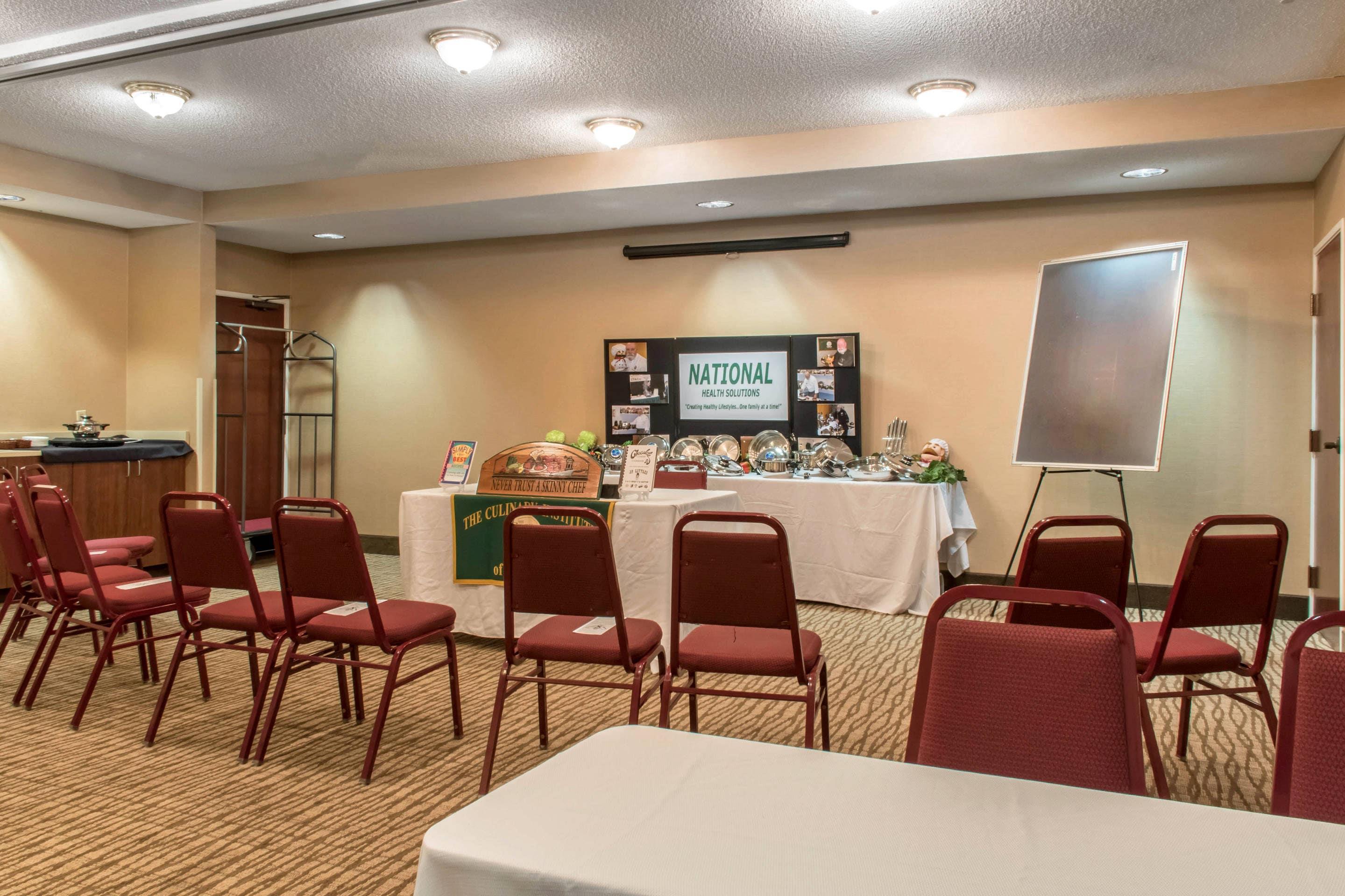 Meeting room | Comfort Suites Scranton near Montage Mountain