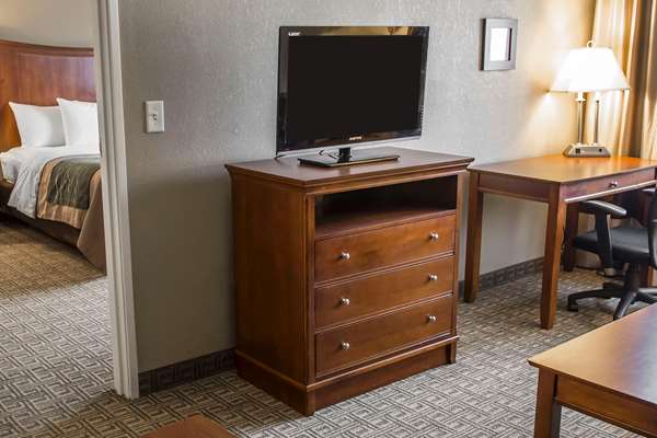  - Quality Inn & Suites Bradford
