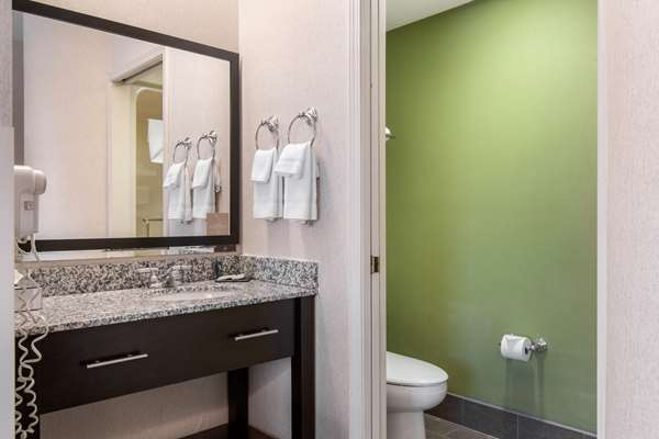  - Sleep Inn Carlisle - I-81, Exit 47