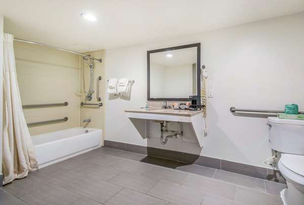  - Quality Inn & Suites York