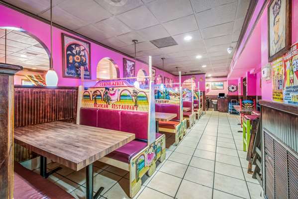 Bar - Quality Inn & Suites York