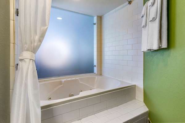 Suite - Sleep Inn Allentown - I-78, Exit 49