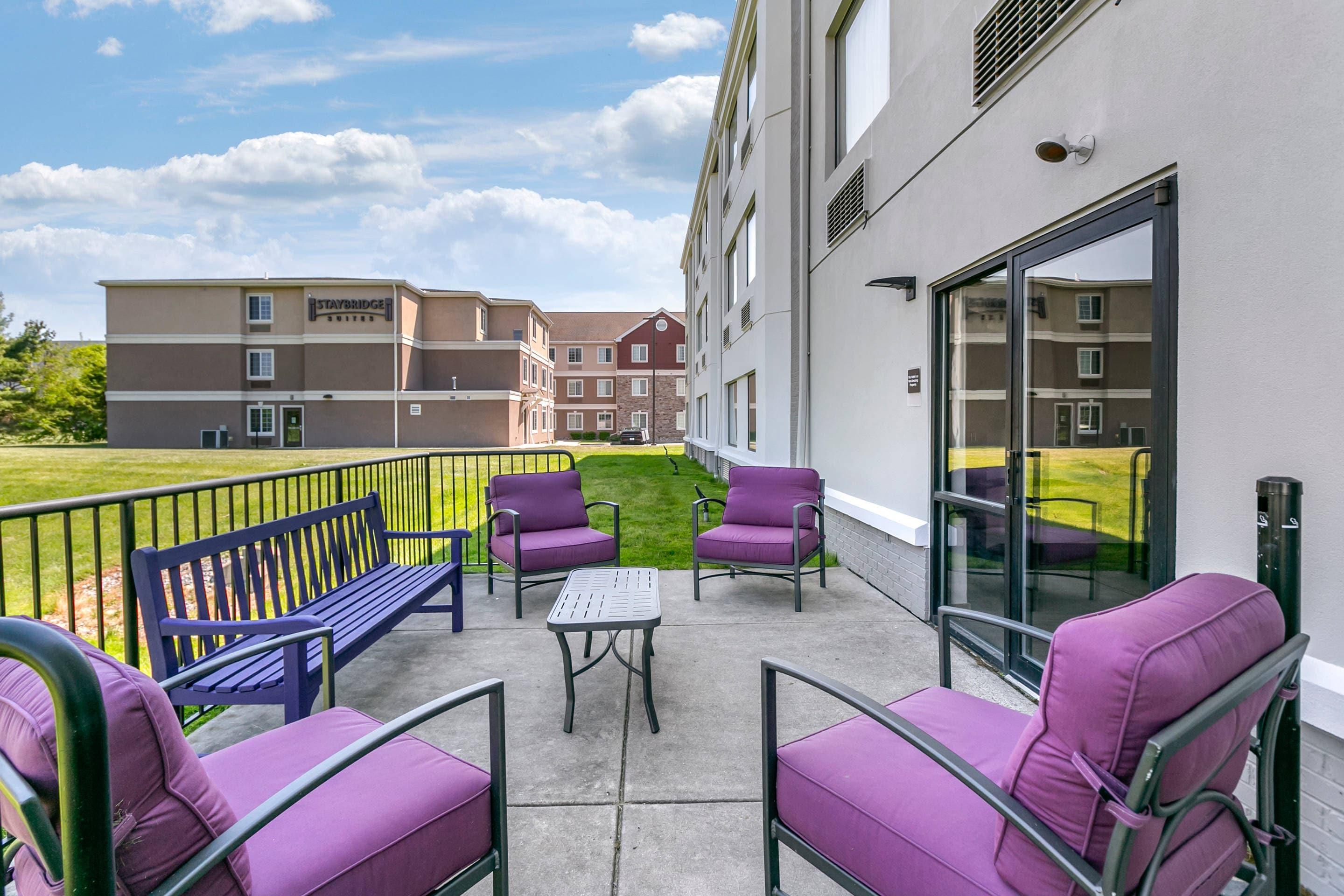 Patio | Sleep Inn Allentown - Fogelsville