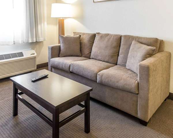Suite - MainStay Suites Pittsburgh