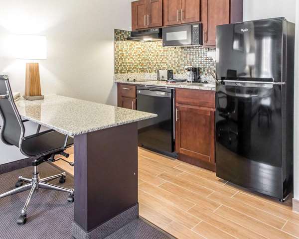 Suite - MainStay Suites Pittsburgh