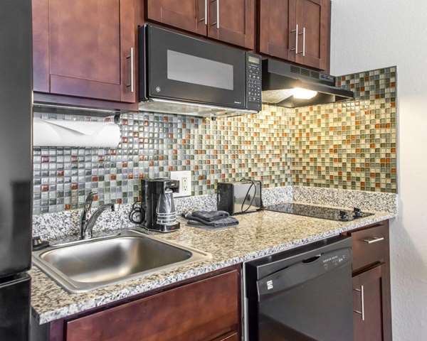 Suite - MainStay Suites Pittsburgh