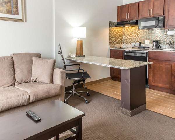 Suite - MainStay Suites Pittsburgh