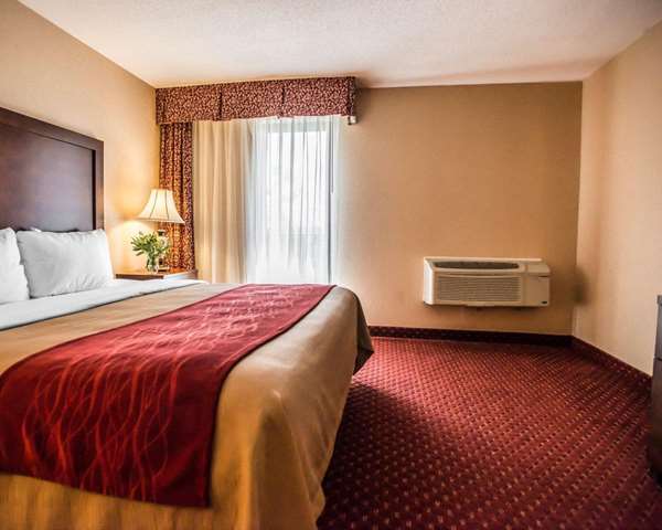 Suite - Comfort Inn Hamlin - I-84 Exit 17