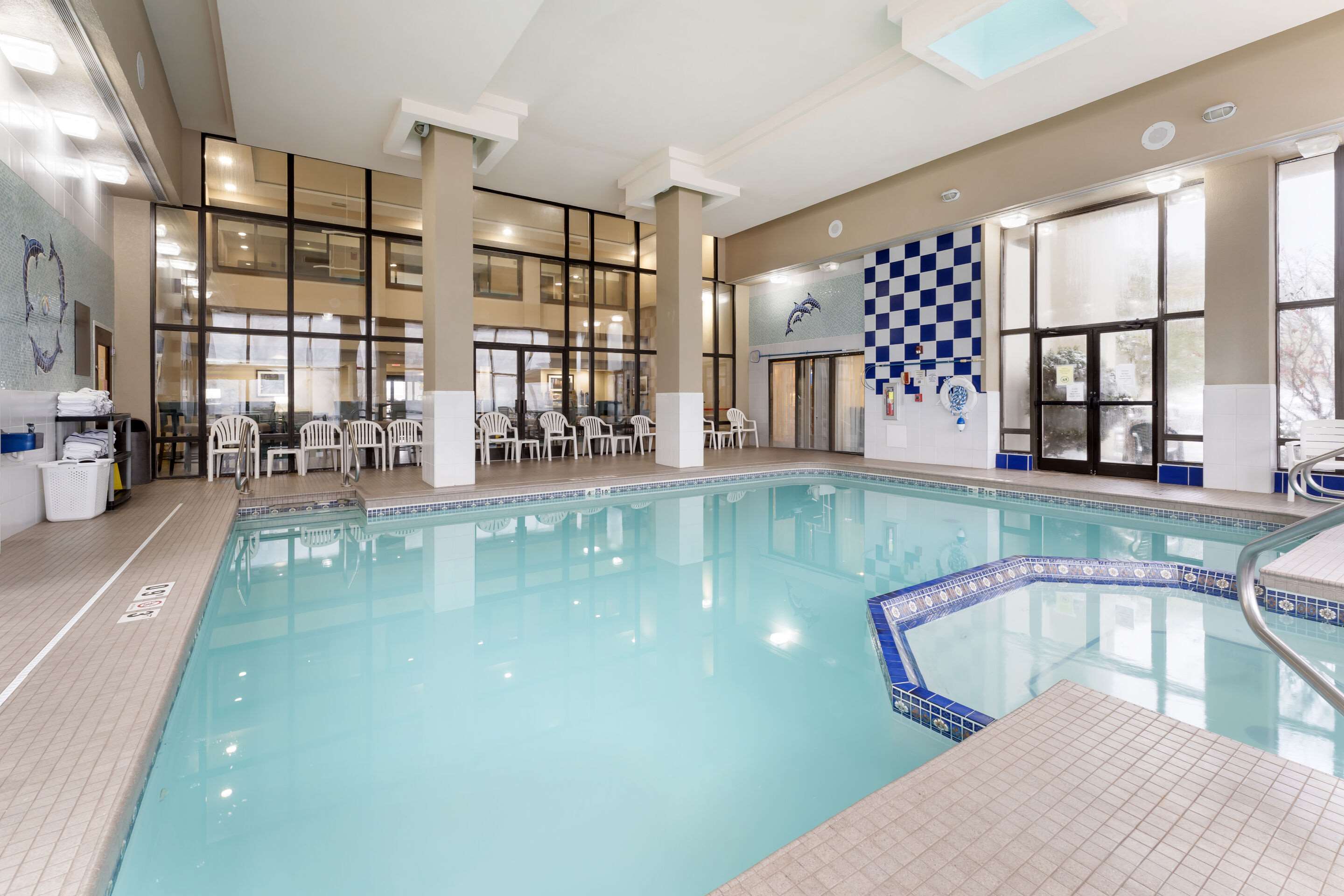 Indoor pool | Quality Inn & Suites