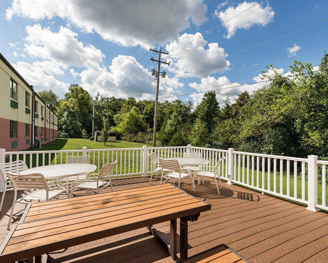 Relax on the hotel patio | Quality Inn & Suites - Gettysburg