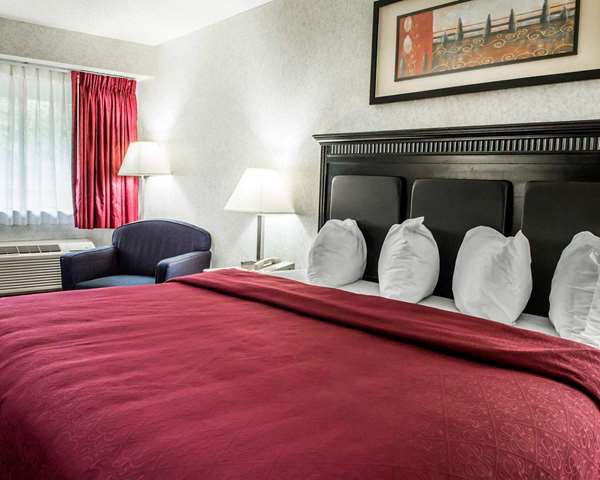  - Quality Inn & Suites Gibsonia - I-76, Exit 39