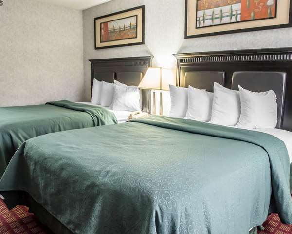  - Quality Inn & Suites Gibsonia - I-76, Exit 39