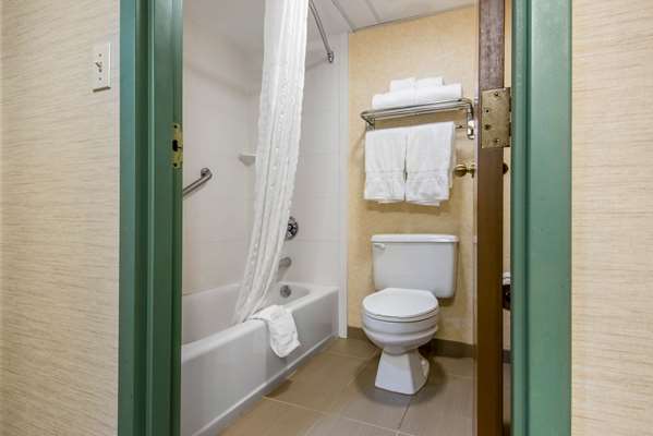  - Quality Inn & Suites Mansfield