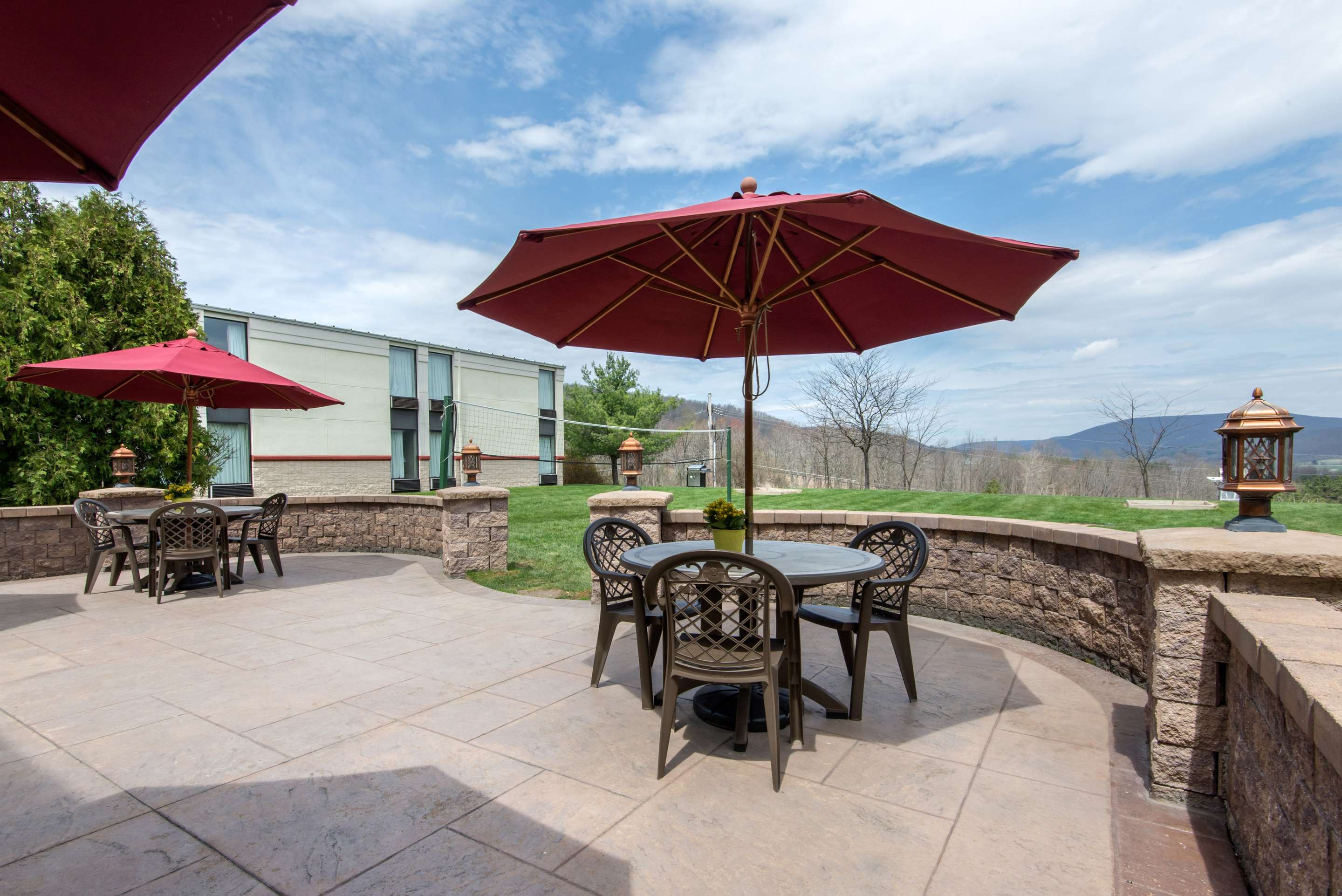 Hotel patio area | Quality Inn & Suites