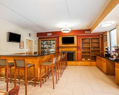 On-Site,Bar/Lounge