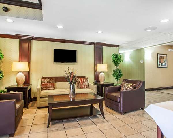  - Comfort Inn West Allentown - I-78, Exit 49