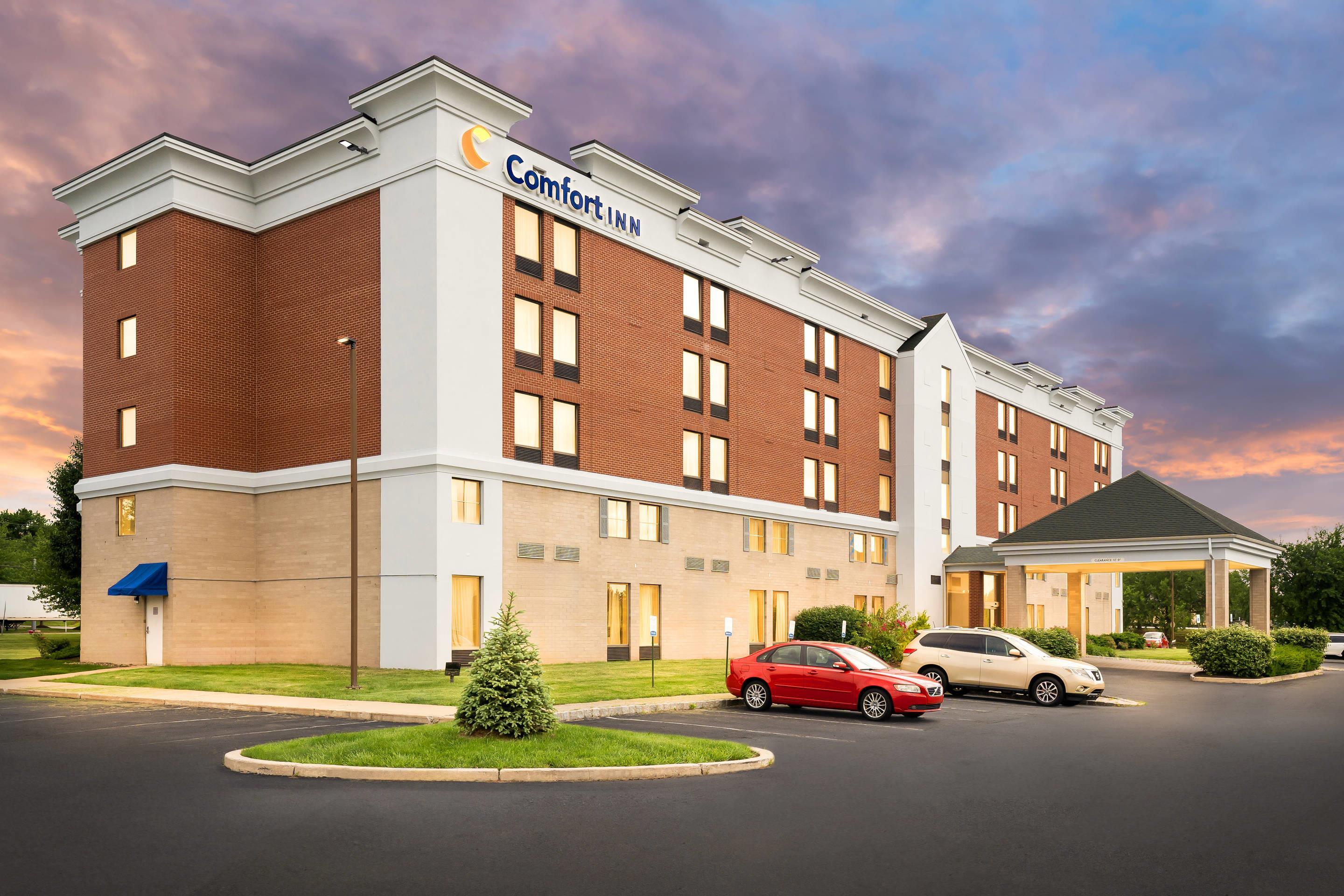 Hotel exterior | Comfort Inn Lehigh Valley West - Allentown