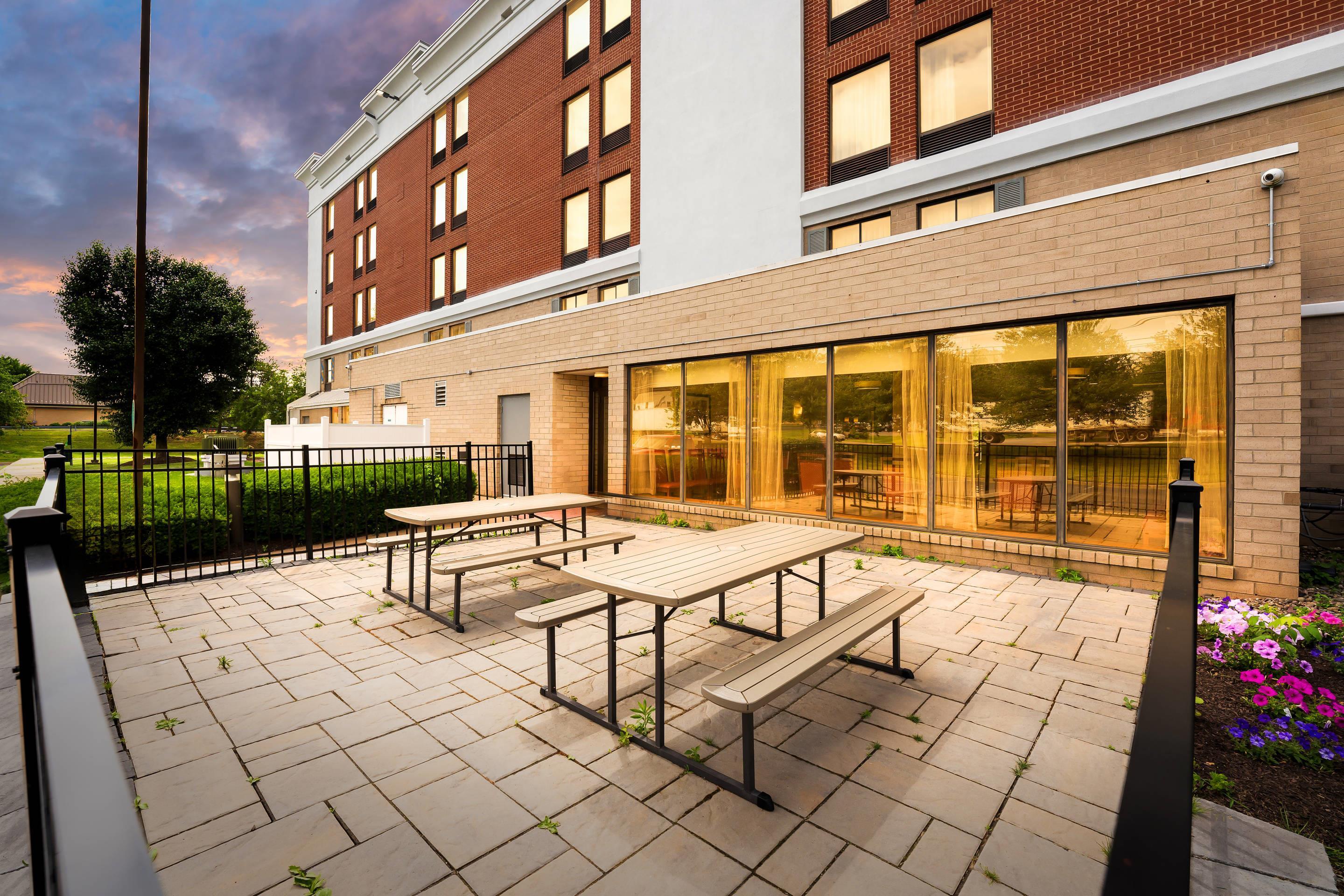 Hotel exterior | Comfort Inn Lehigh Valley West - Allentown