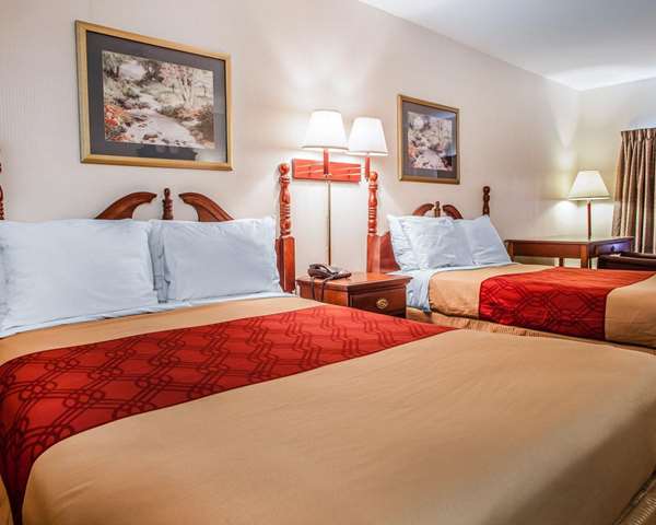  - Econo Lodge Douglassville