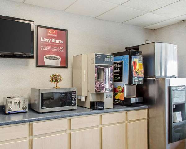 Amenities - Econo Lodge Frackville