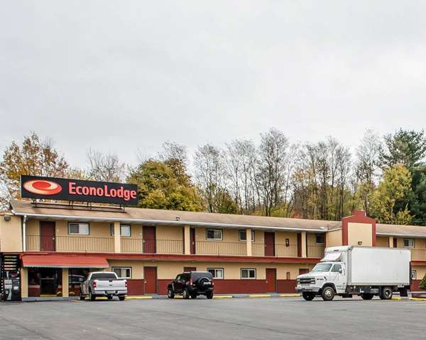 Exterior view - Econo Lodge Frackville