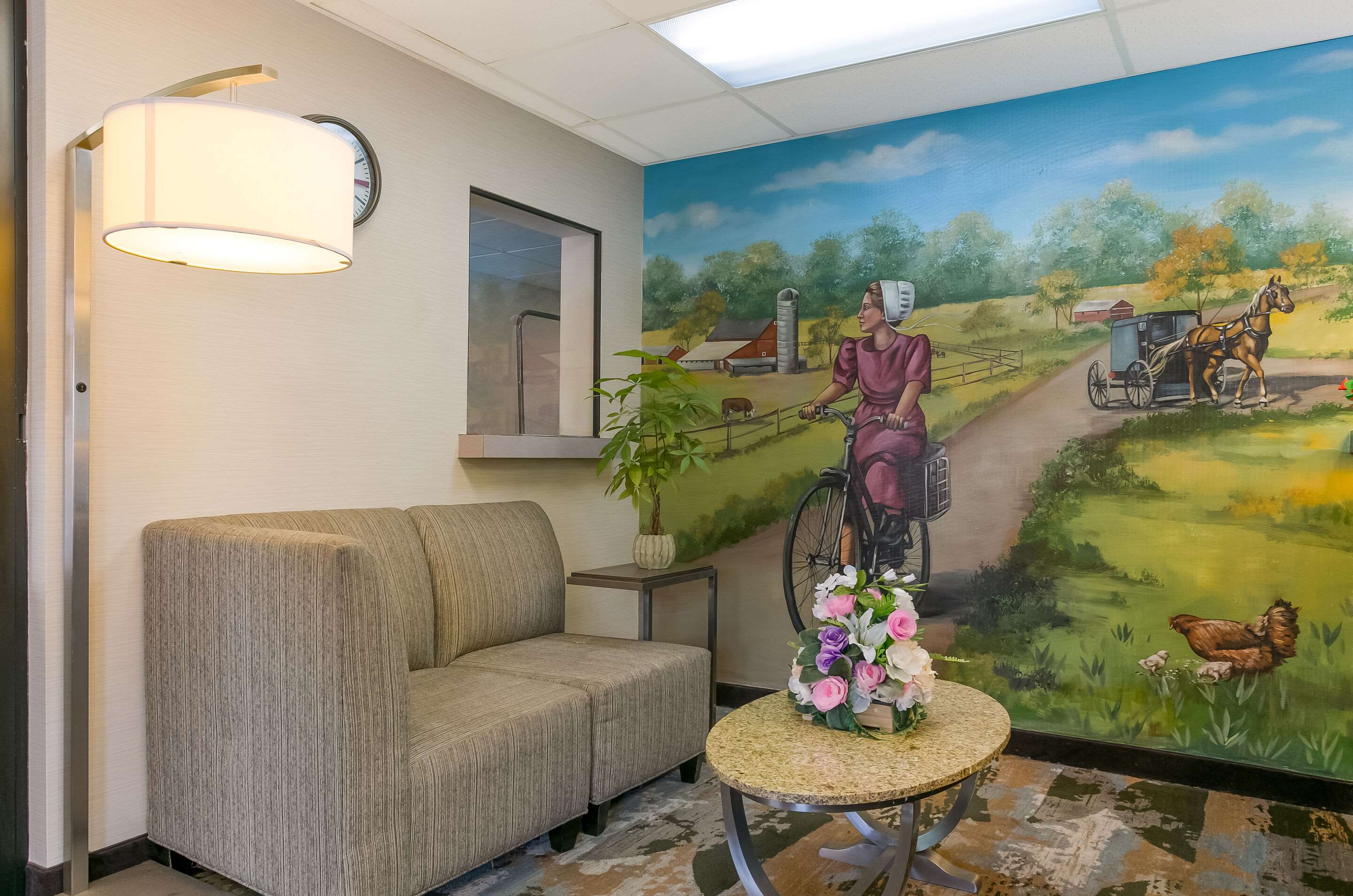 Hotel lobby | Econo Lodge Amish Country