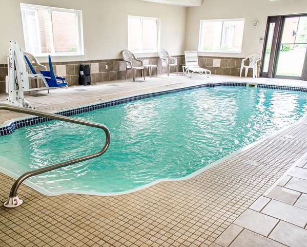 Pool - Quality Inn Clarion - I-80, Exit 62