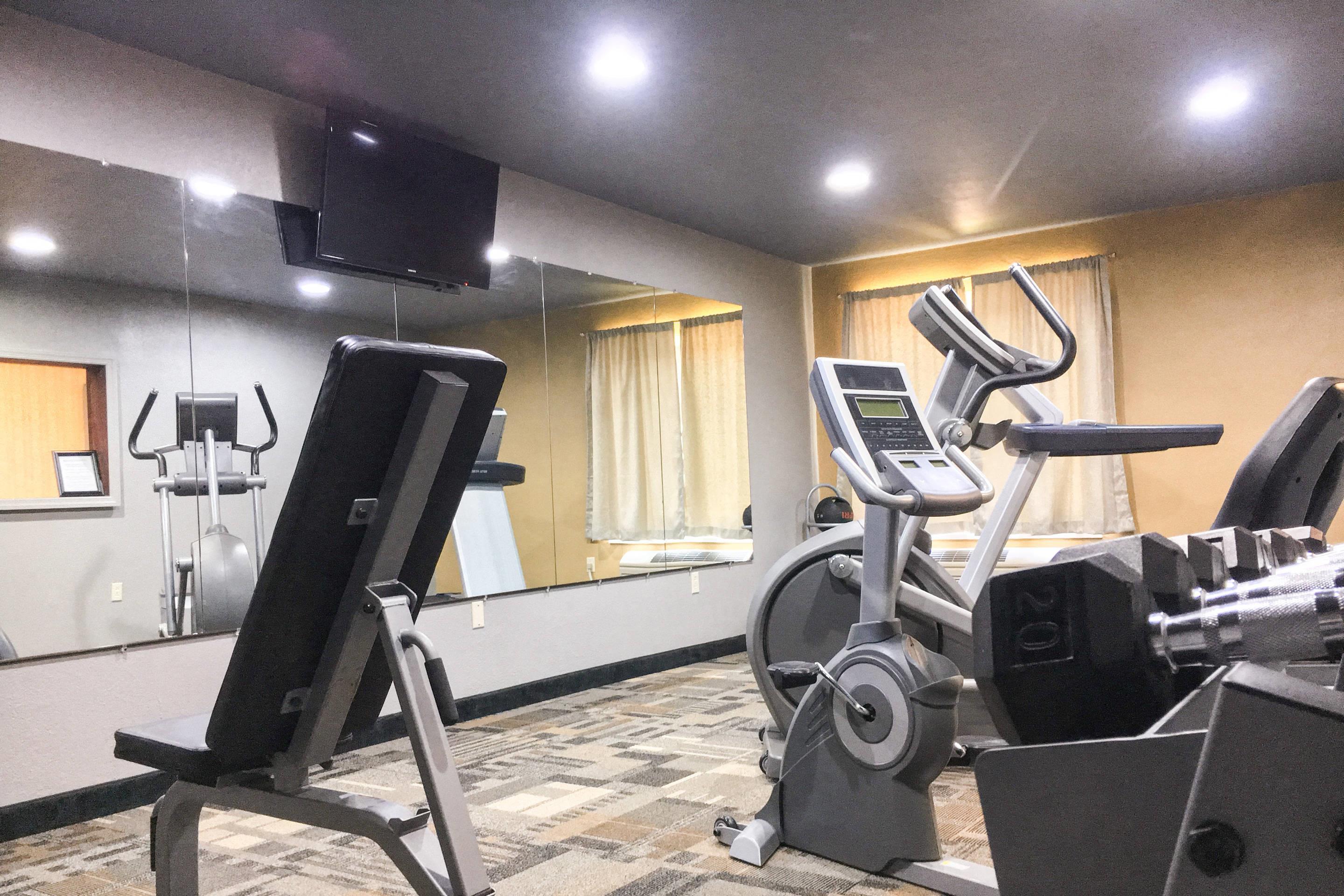 Fitness center | Quality Inn