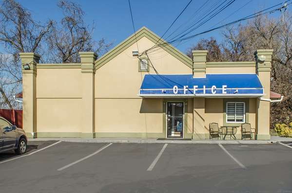 Exterior view - Rodeway Inn Allentown - I-78, Exit 57
