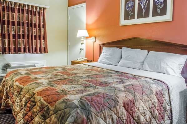  - Rodeway Inn Allentown - I-78, Exit 57