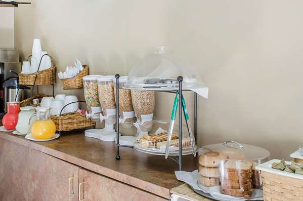 Amenities - Rodeway Inn Allentown - I-78, Exit 57