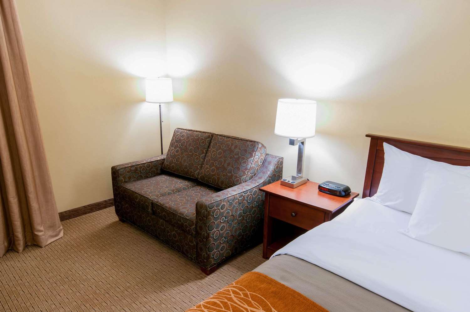 Comfort Inn New Holland, PA See Discounts
