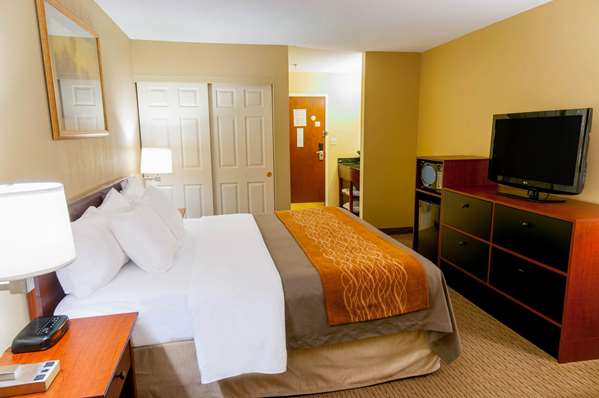Suite - Comfort Inn New Holland