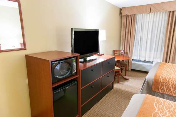  - Comfort Inn New Holland