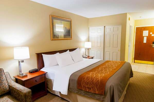 Suite - Comfort Inn New Holland
